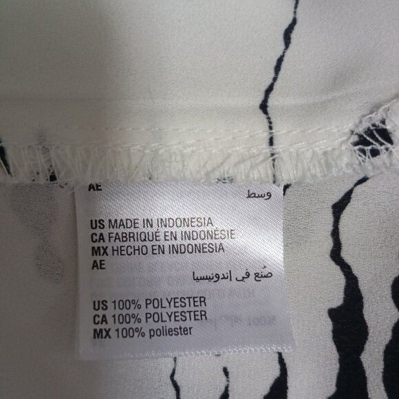 Alfani Womens Black & White Abstract Print Button-Up Blouse M - Picture 3 of 13